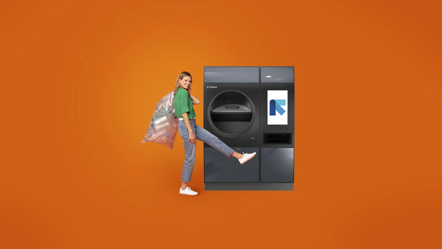 Customer approaching a TOMRA R1 multi-feed reverse-vending machine